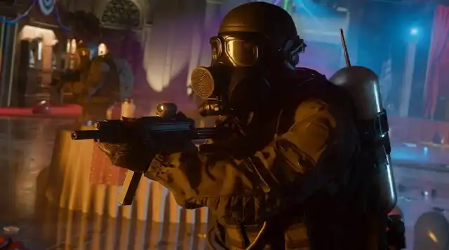 Opérateur de Black Ops 6 avec un masque à gaz et une PM