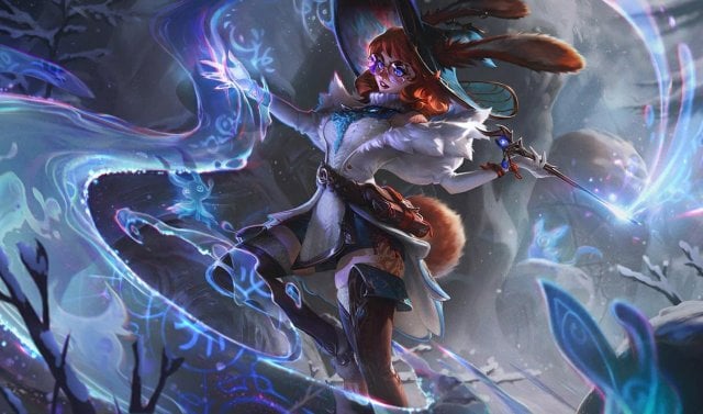 Aurora, la dernière championne de League of Legends. Elle tient ce qui ressemble à une baguette magique, a des oreilles de lapin et porte des lunettes.