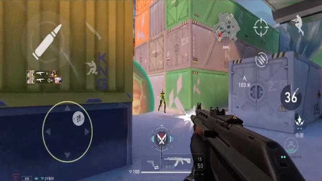 Sova tirant sur Viper dans la carte Icebox de VALORANT Mobile