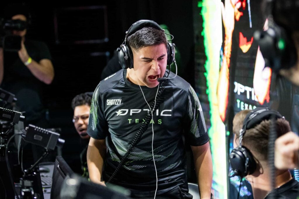 Shotzzy de OpTic Texas crie de joie après une victoire à la Call of Duty League.