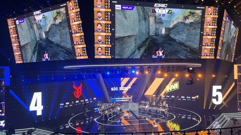 Carte Ancient lors du match d'ouverture entre NAVI et 3DMAX à l'Esports World Cup 2025