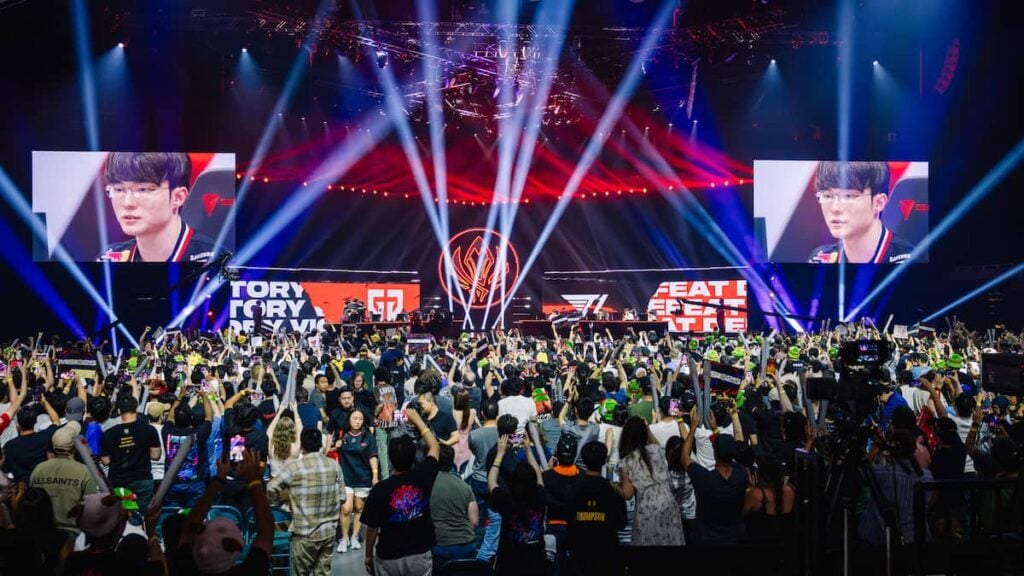 Faker à la finale du MSI 2025 au Pacific Coliseum à Vancouver, Canada le 12 juillet 2025.